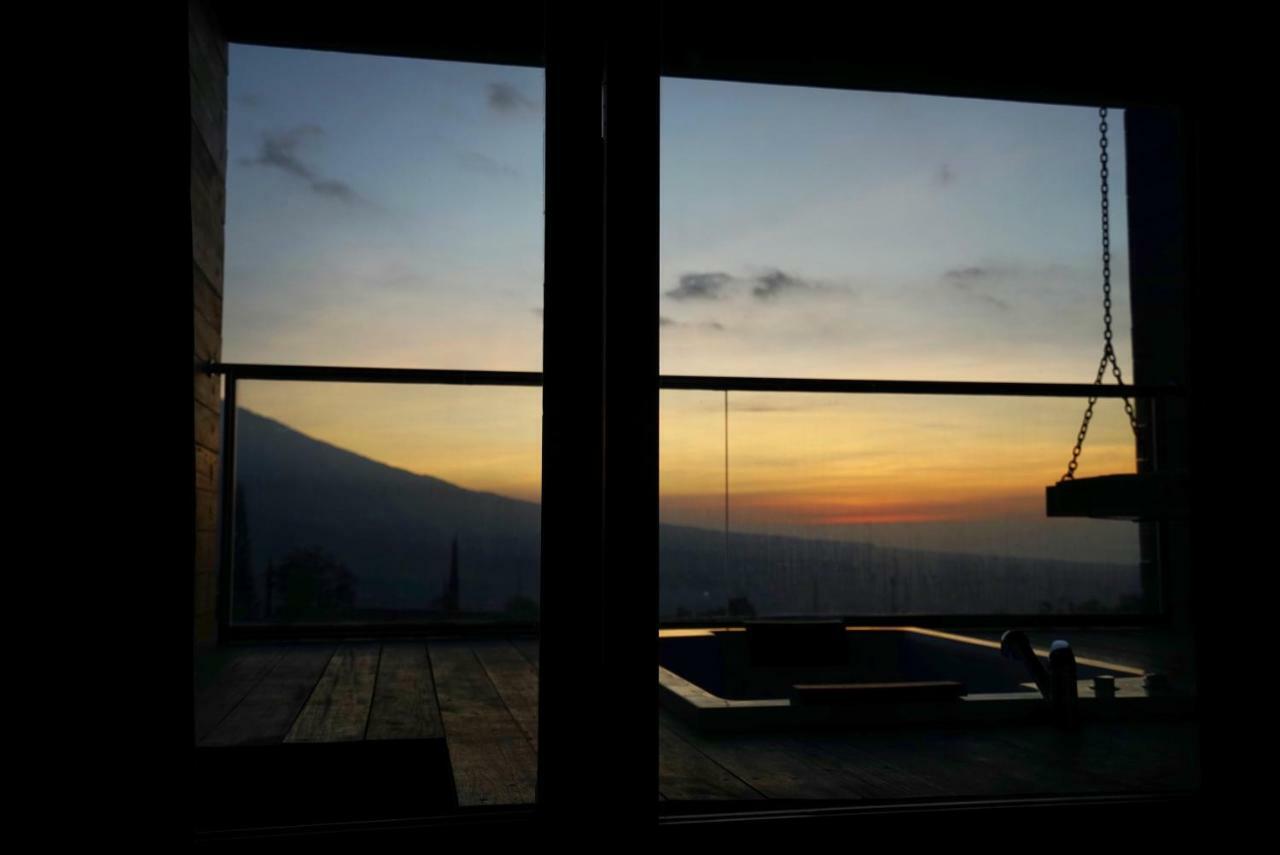 The Cendana Villa'S Batu  Exterior photo